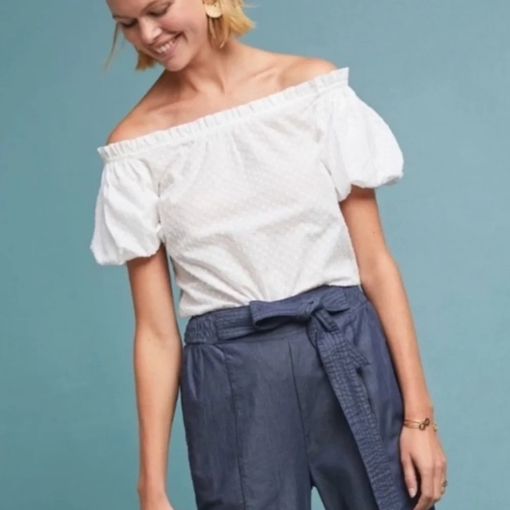 Maeve Anthropologie Sojourner White Swiss Dot Off the Shoulder Top - M